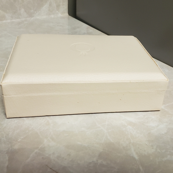 Pandora jewelry box - Picture 3 of 7